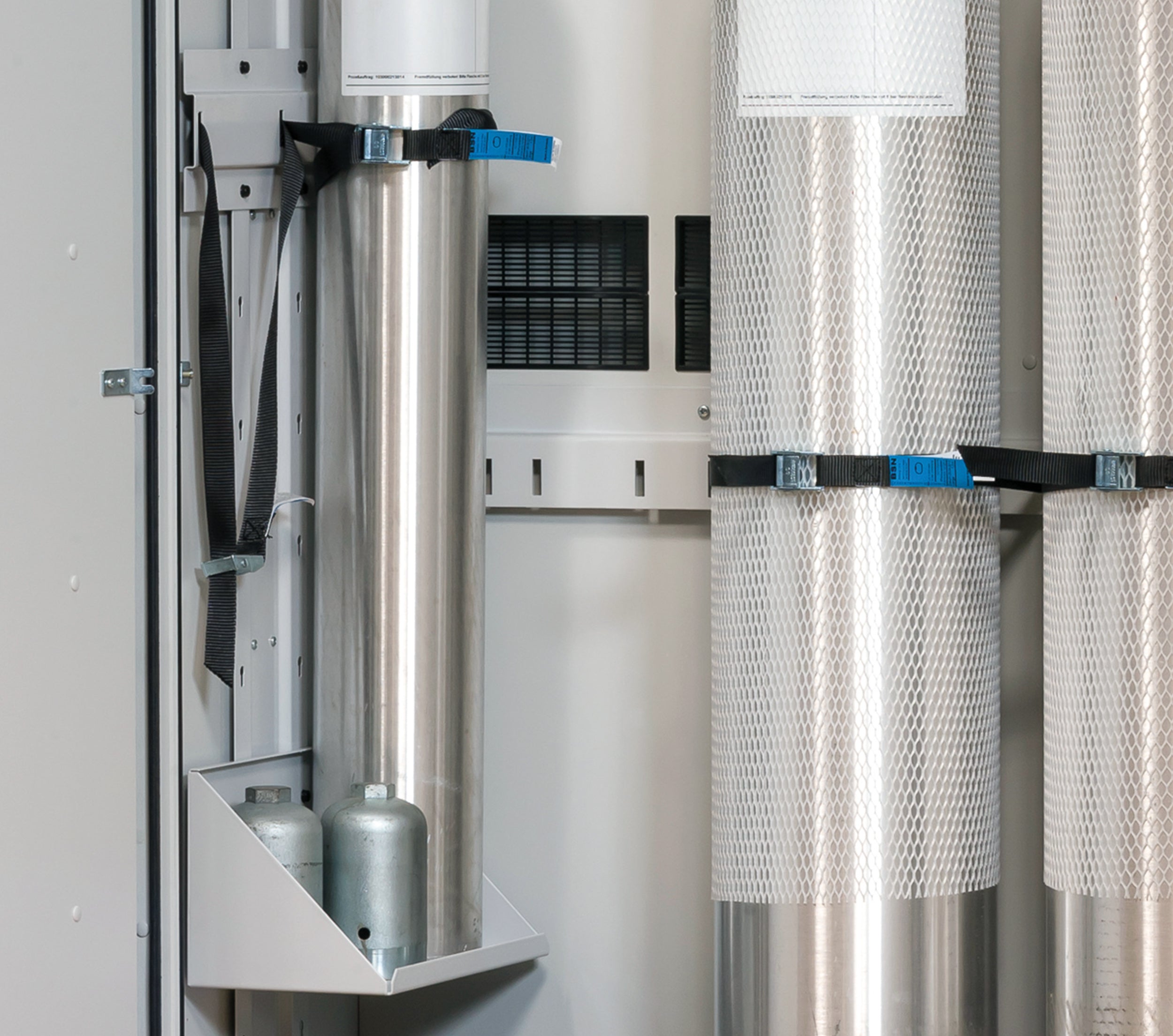 Porte-bouteilles latéral pour modèle(s): G90, G30 avec une largeur de 600-1400 mm, tôle d'acier revêtement par poudre lisse