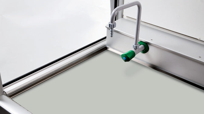 Plan de travail en plaque FP (RAL 7035) pour GAP avec largeur 1800 et profondeur 600 mm , FP-panneau melaminharz-beschichtet