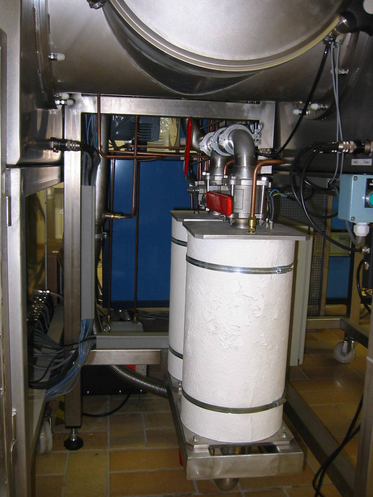 Épuration des gaz avec 2 adsorbeurs et commande de rinçage intégrée avec régulation de pression