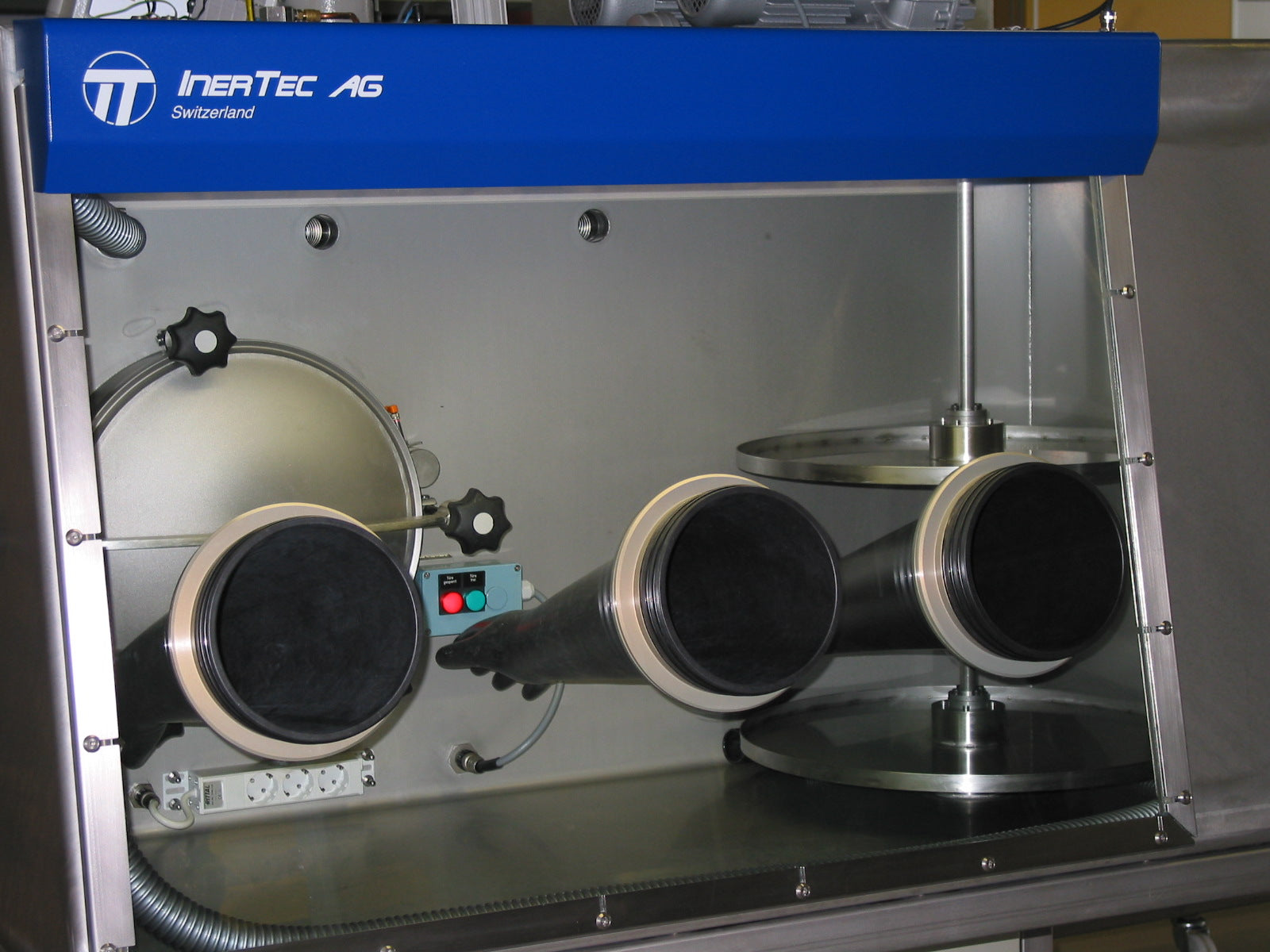 Glovebox stainless steel price on request